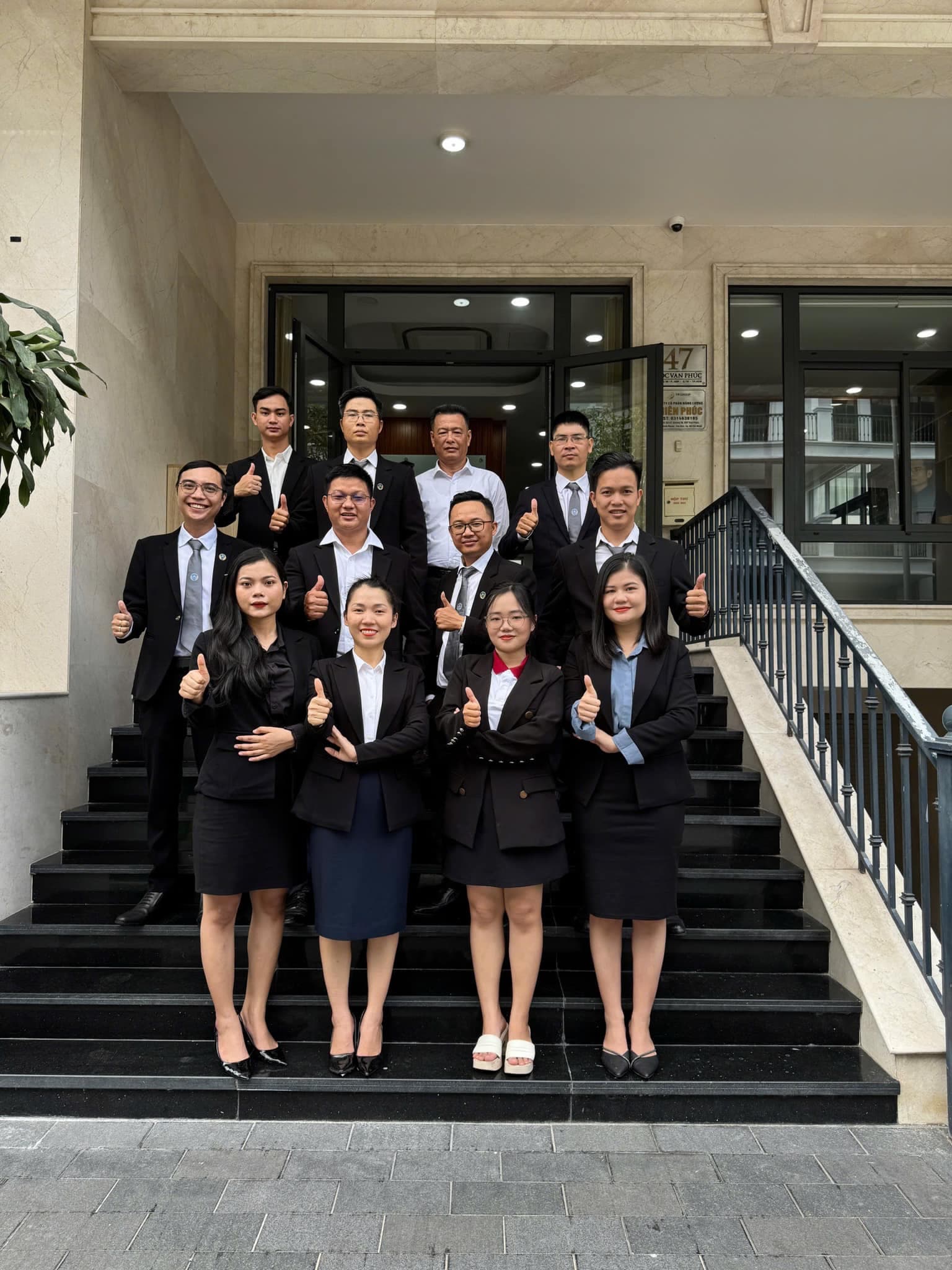 Đội ngũ luật sư Nguyên Luật