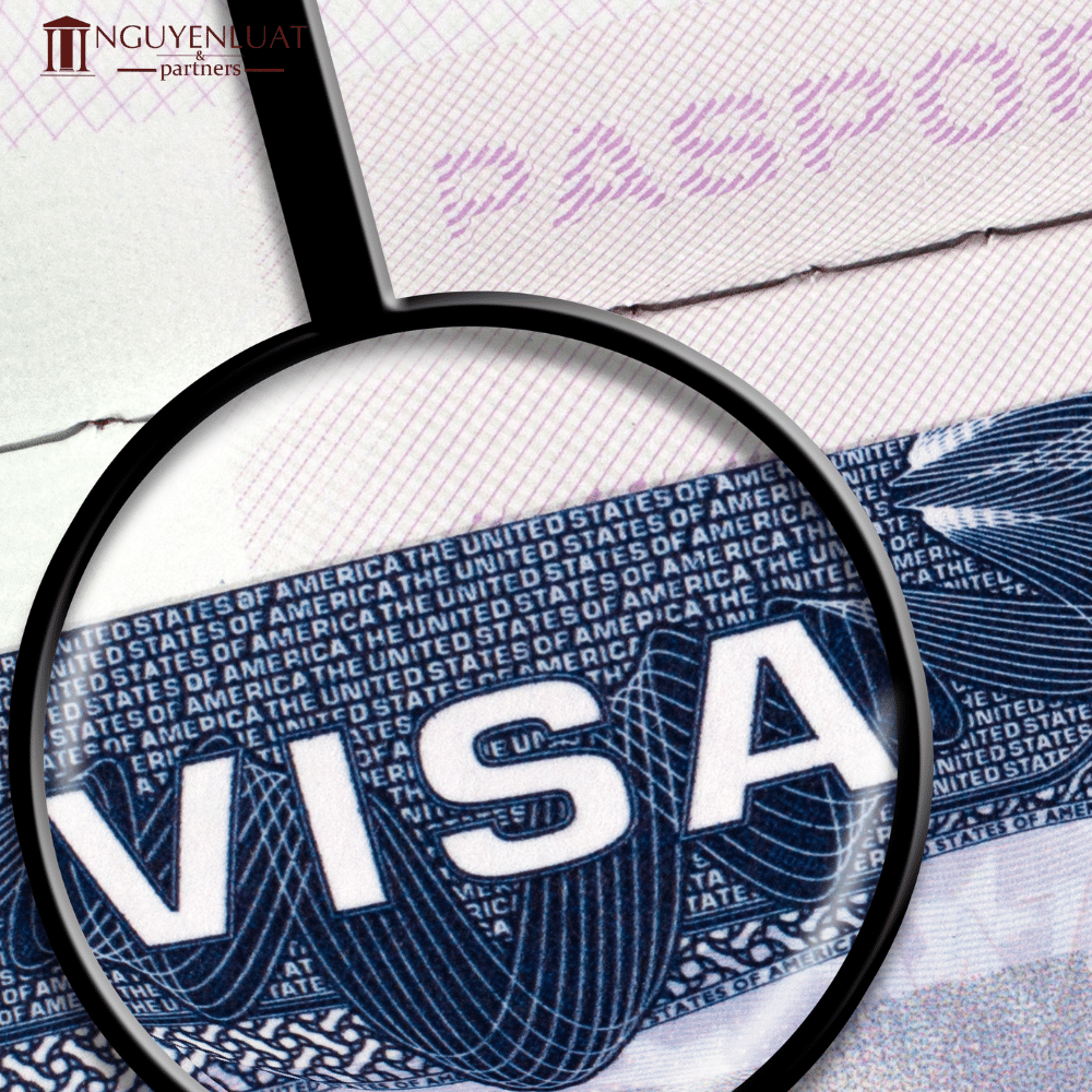 Ưu và nhược điểm khi xin visa Việt Nam cấp tại sân bay và visa cấp tại Đại sứ quán